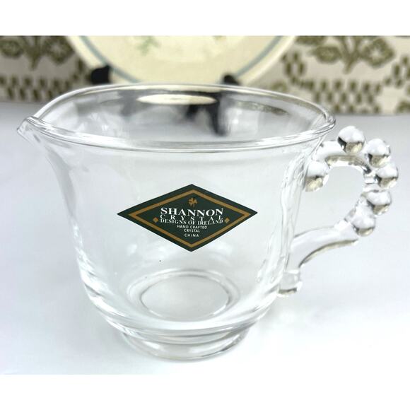 Chesterfield Clear Glass Sugar and Creamer Set with Tray, Godinger Silver Art Co - Picture 4 of 9